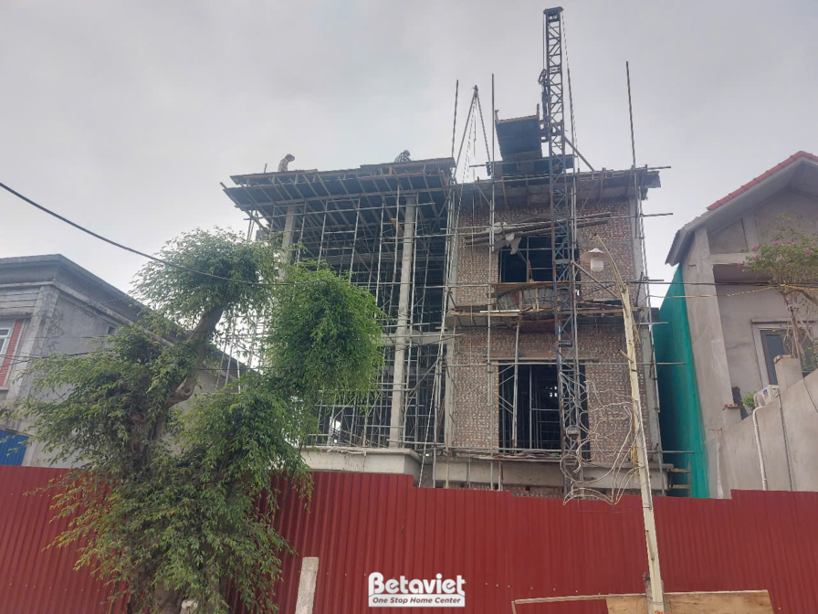 Thi công biệt thự tân cổ điển TC2001994, giai đoạn thi công phần thô – mặt ngoài công trình (11)