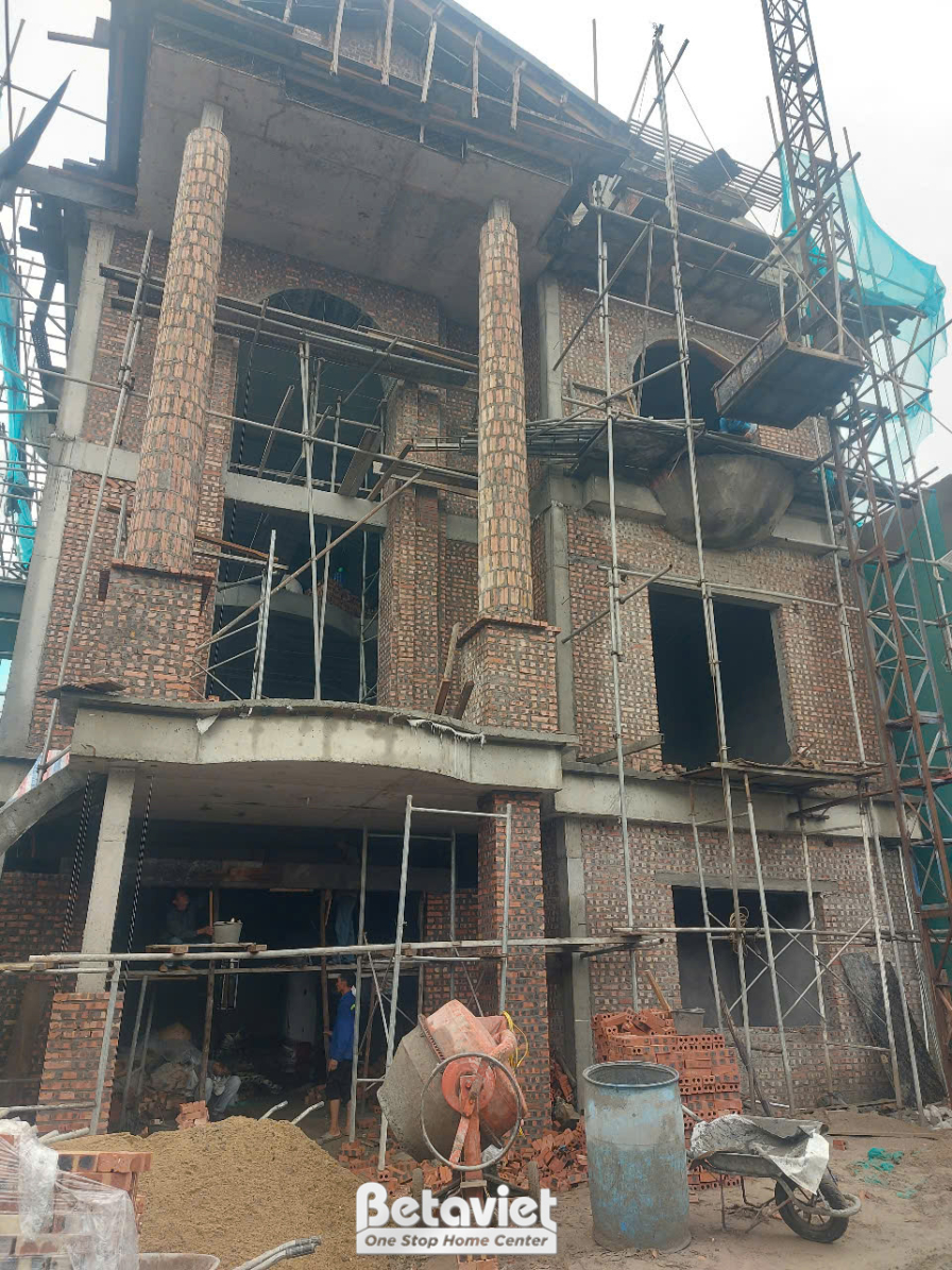 Thi công biệt thự tân cổ điển TC2001994, giai đoạn thi công phần thô – mặt ngoài công trình (21)