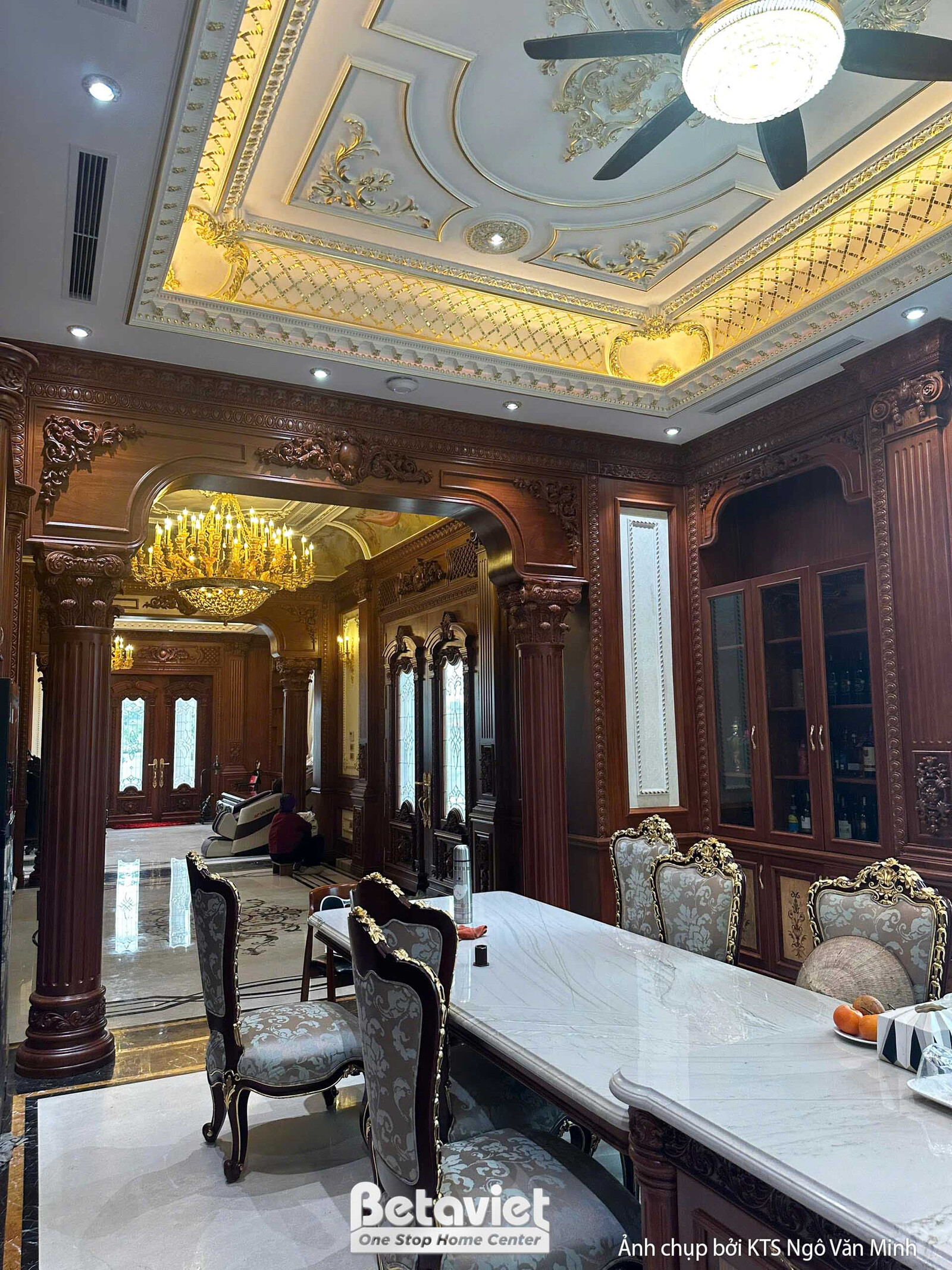 Thi công biệt thự 2 tầng tân cổ điển TC25811, giai đoạn hoàn thành – phòng bếp và phòng ăn (4)