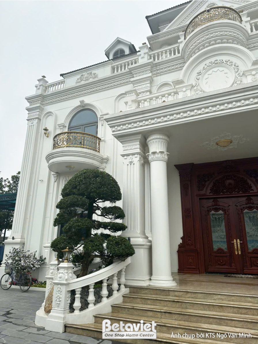 Thi công biệt thự 2 tầng tân cổ điển TC25811, giai đoạn hoàn thành – sảnh chính (2)