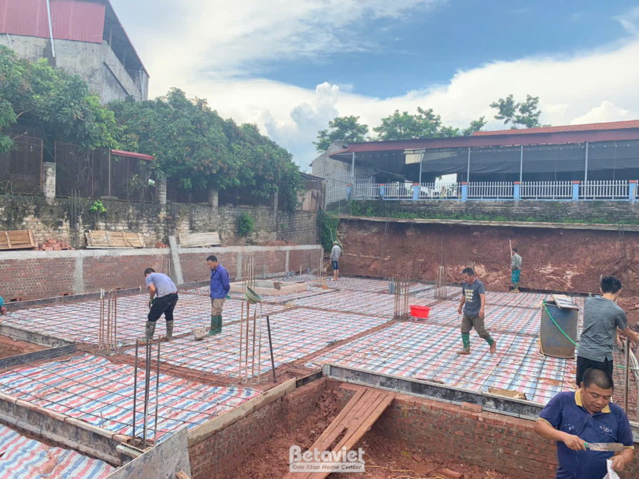 Thi công biệt thự hiện đại TC2009342, giai đoạn khởi công – kết cấu phần thô (3)