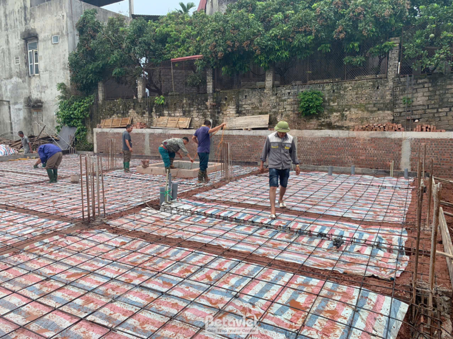 Thi công biệt thự hiện đại TC2009342, giai đoạn khởi công – mặt ngoài công trình (3)